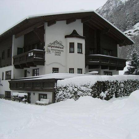 Alpenhaeusl Hotel Sölden Exterior foto