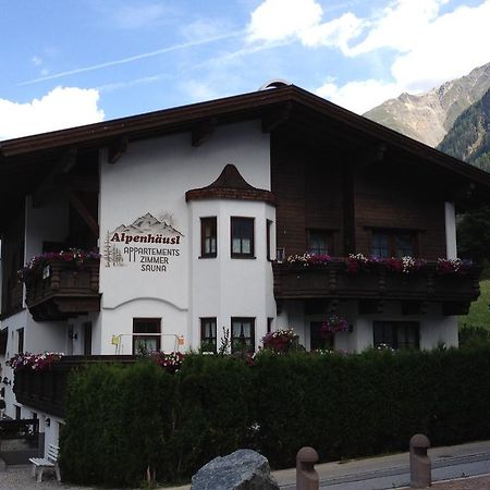 Alpenhaeusl Hotel Sölden Exterior foto